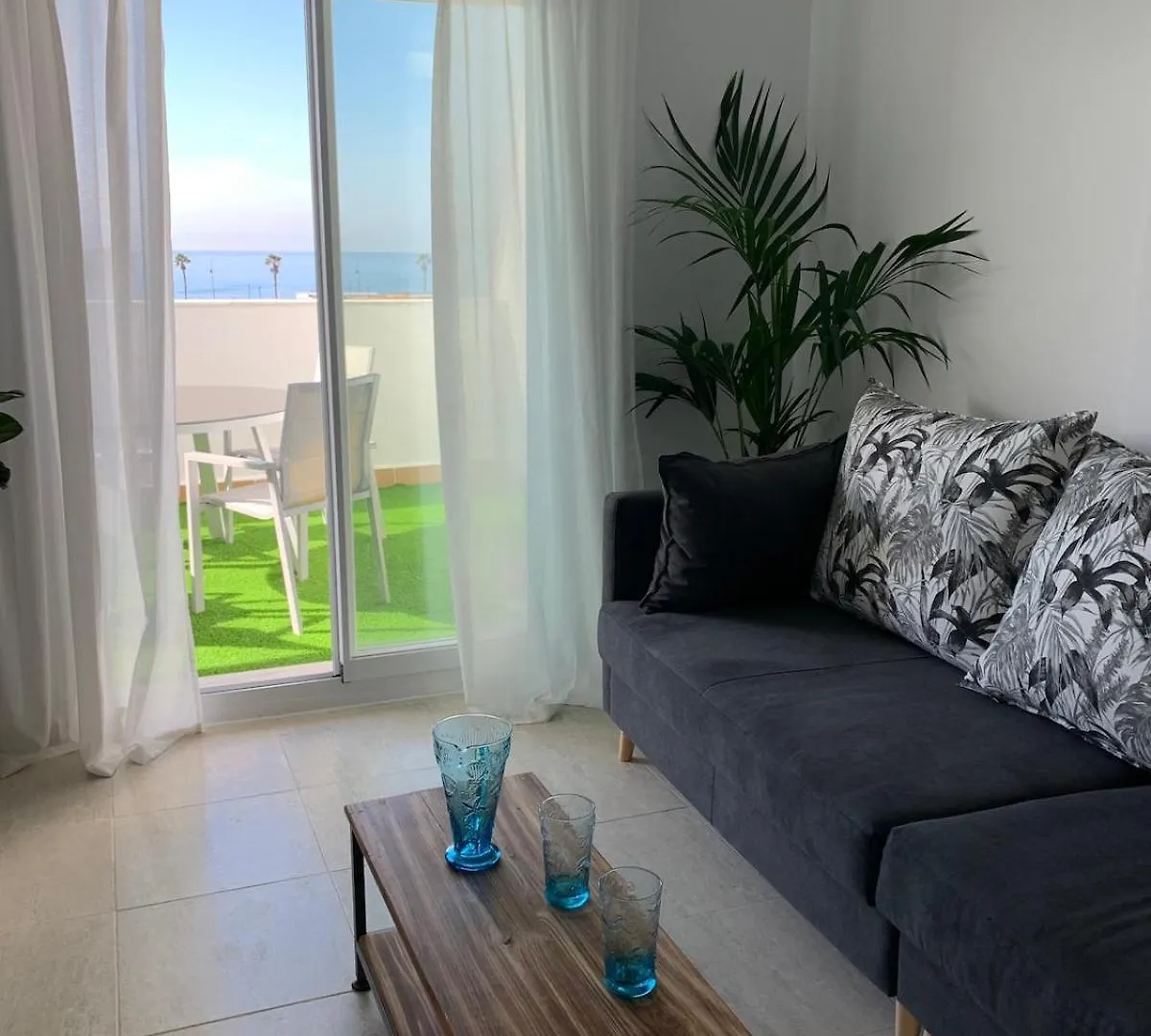 Apartamento Frente Al Mar En Balerma El Ejido 0*,
